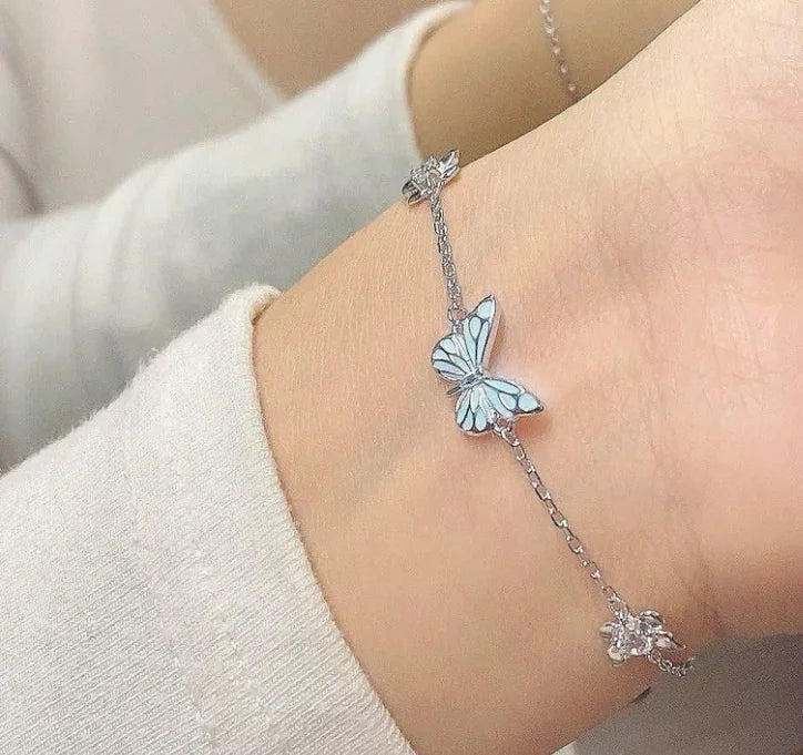 Blue Luminous Smart Butterfly Necklace